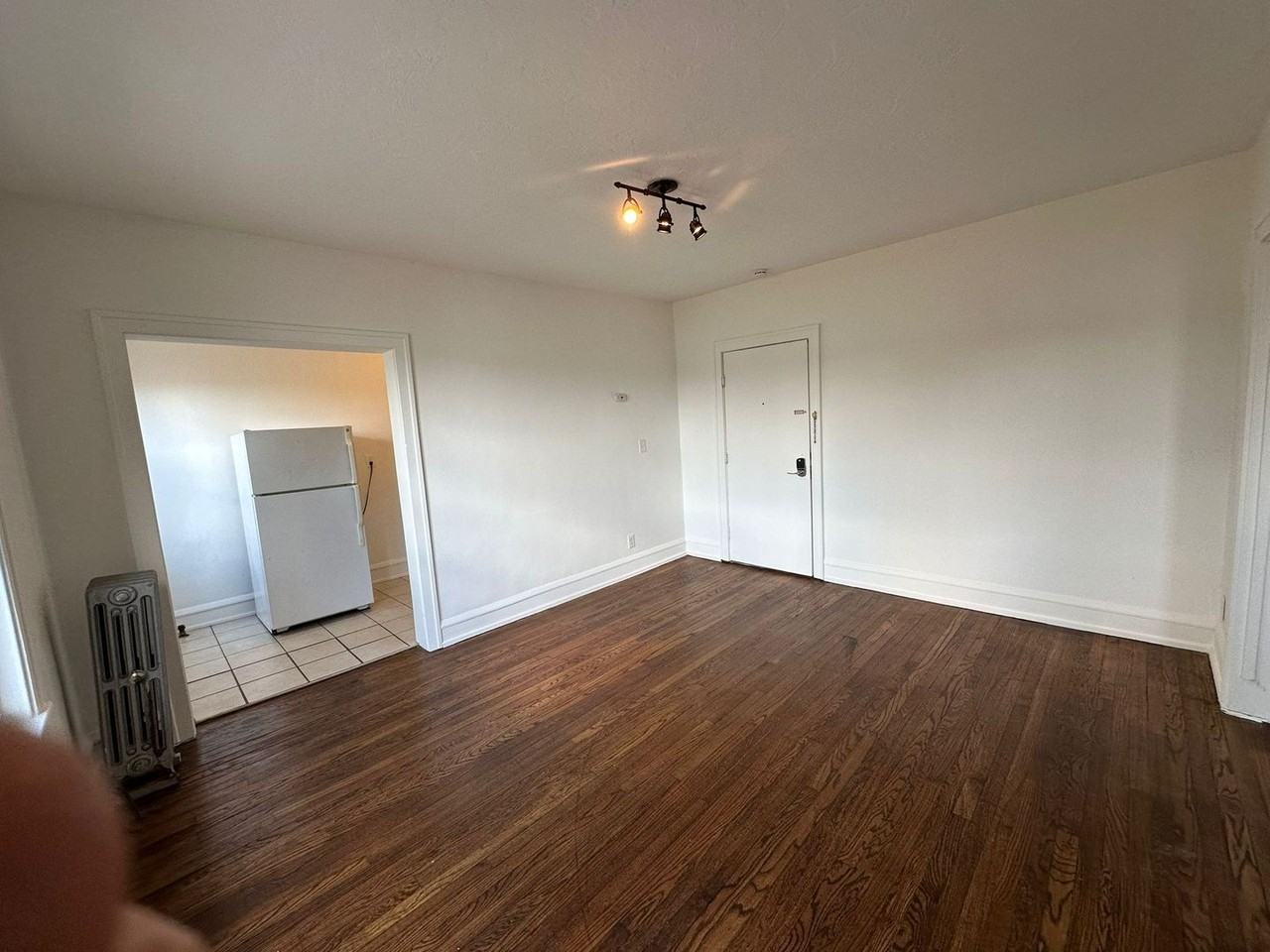 Lake 83 - Photo 2 of 20