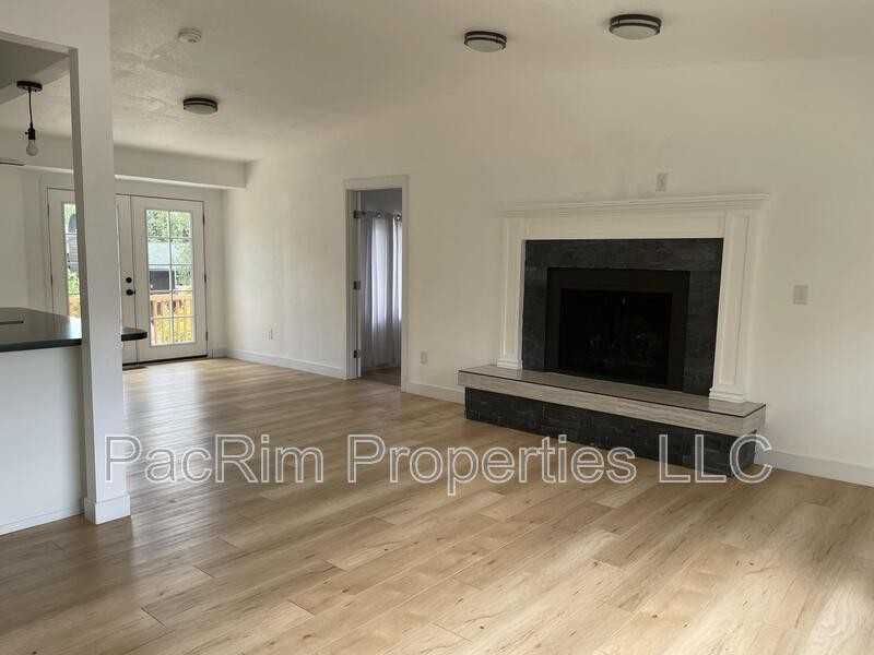 9021 Lance Cir - Photo 3 of 18