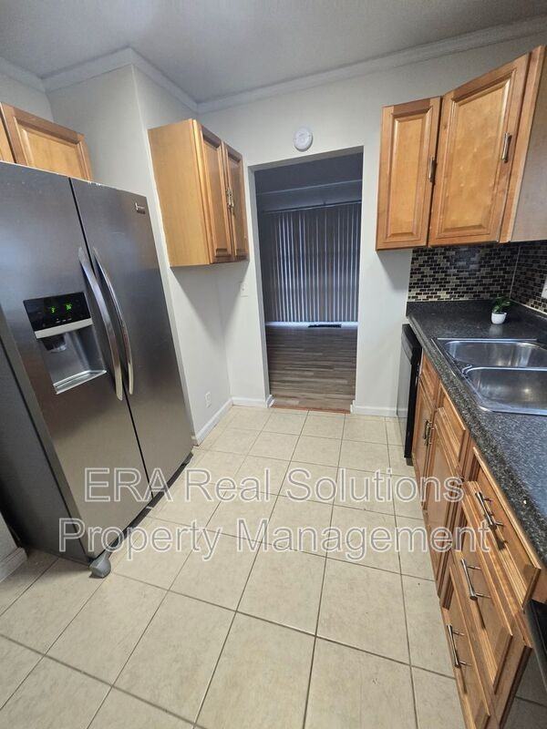 1019 Wildwood Ave - Photo 7 of 24