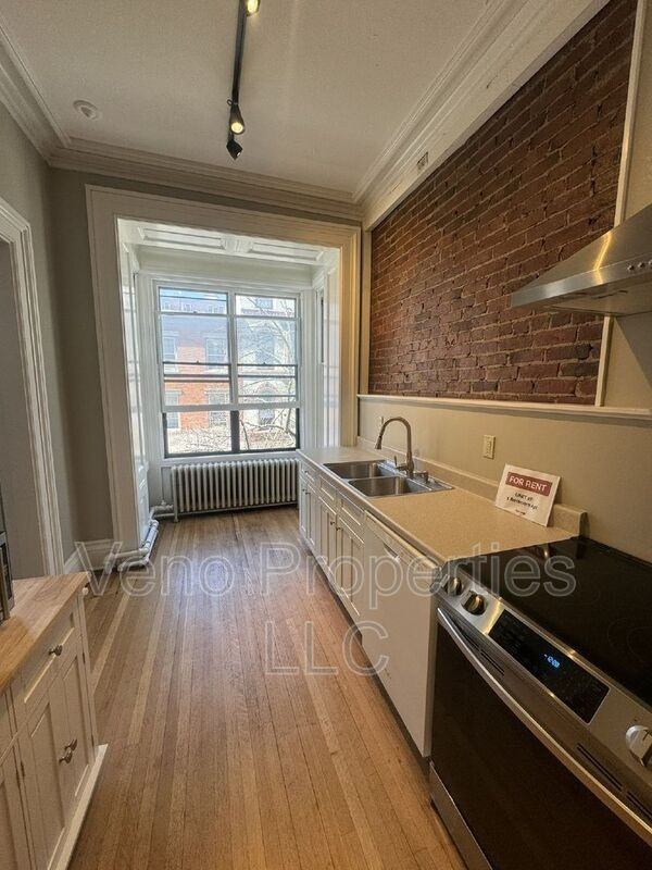 16 2nd St #2F - Photo 4 of 14