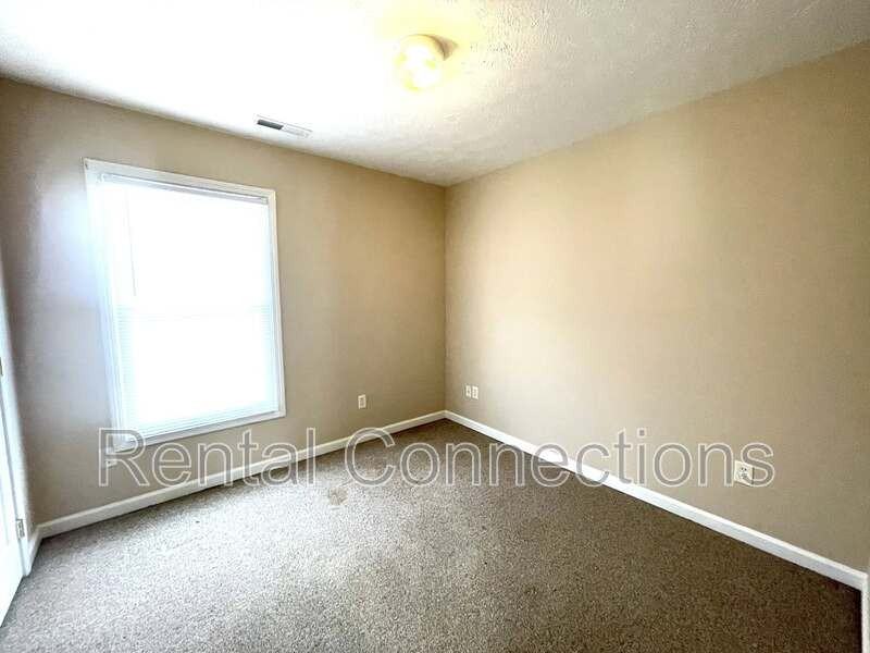 1005 E Carter St - Photo 6 of 10