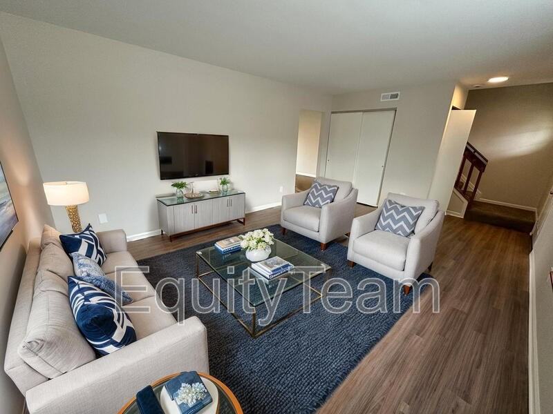 2301 Old State Route #B - Photo 2 of 14