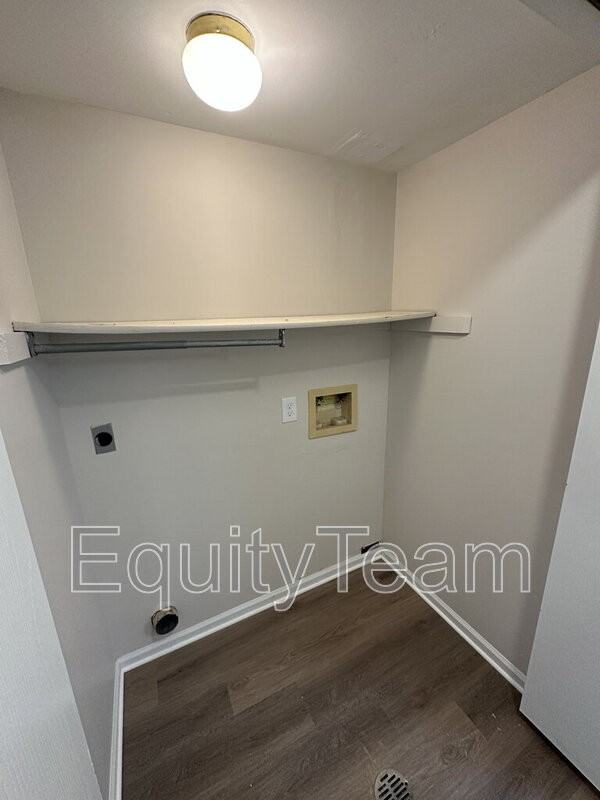 2301 Old State Route #B - Photo 7 of 14