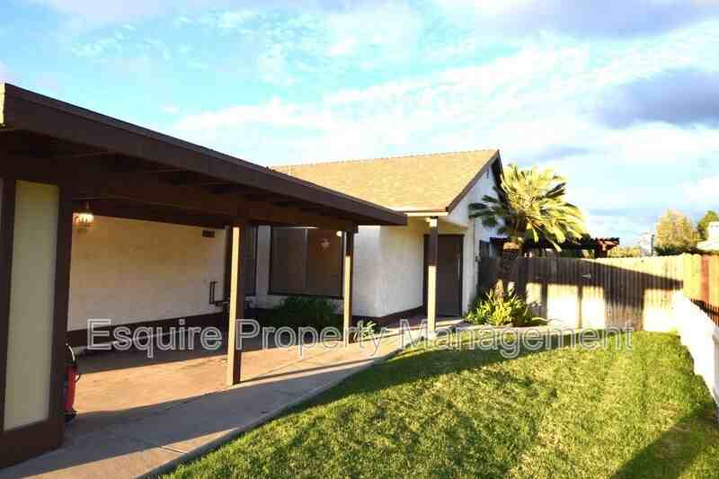 5219 Meadowview Dr - Photo 3 of 14