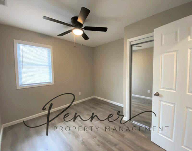 11305 Lewis Ave - Photo 5 of 11