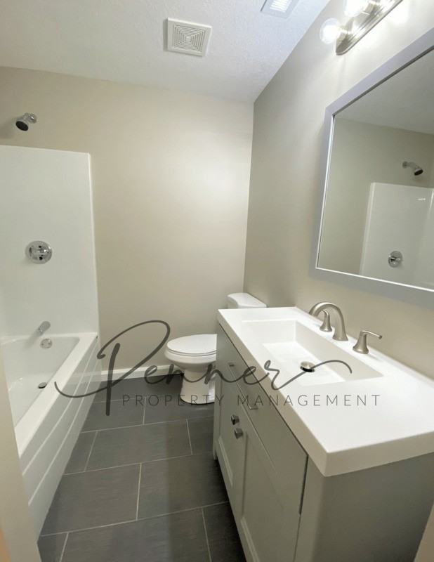 11305 Lewis Ave - Photo 6 of 11