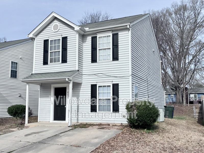 4229 Palafox Ct - Photo 2 of 19