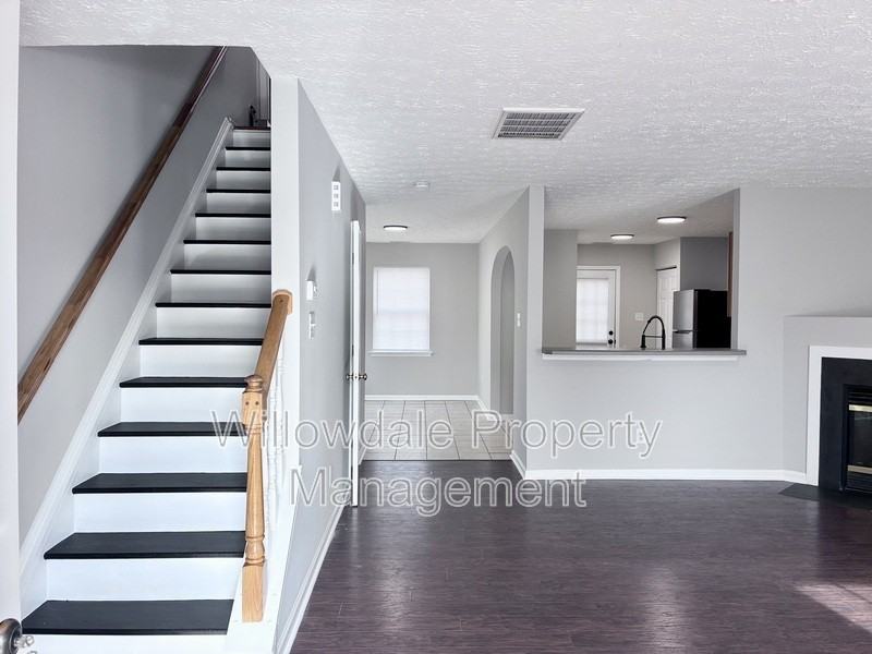 4229 Palafox Ct - Photo 4 of 19