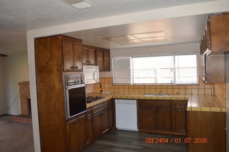 3309 Joshua Way - Photo 2 of 19