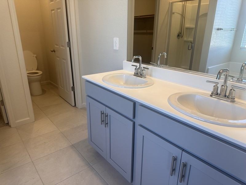 1750 Yukon Territory Ave - Photo 5 of 17