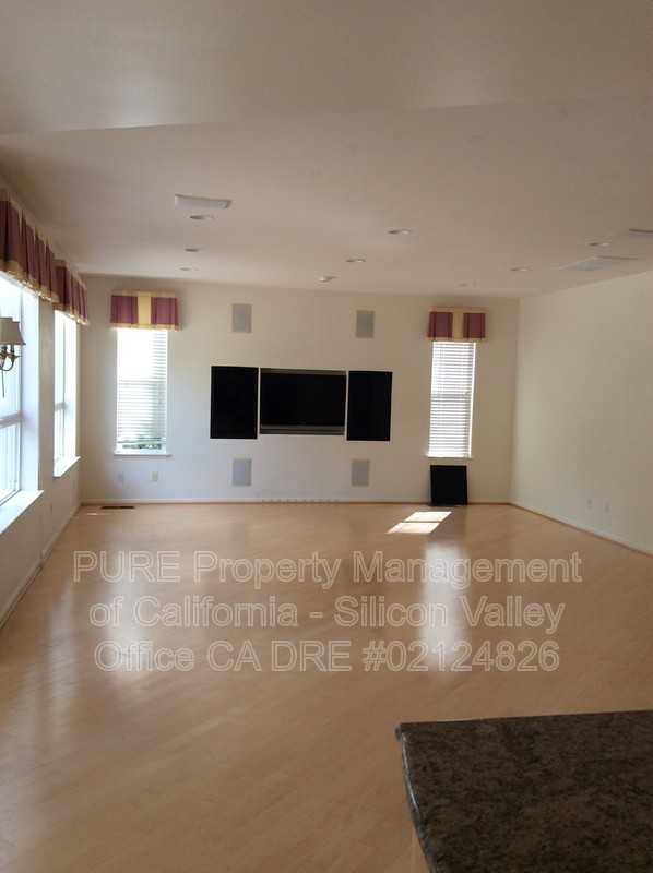 743 Solstice Ct - Photo 4 of 23