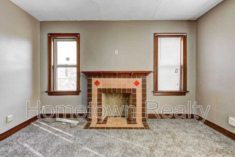 2213 N Hood St - Photo 6 of 25