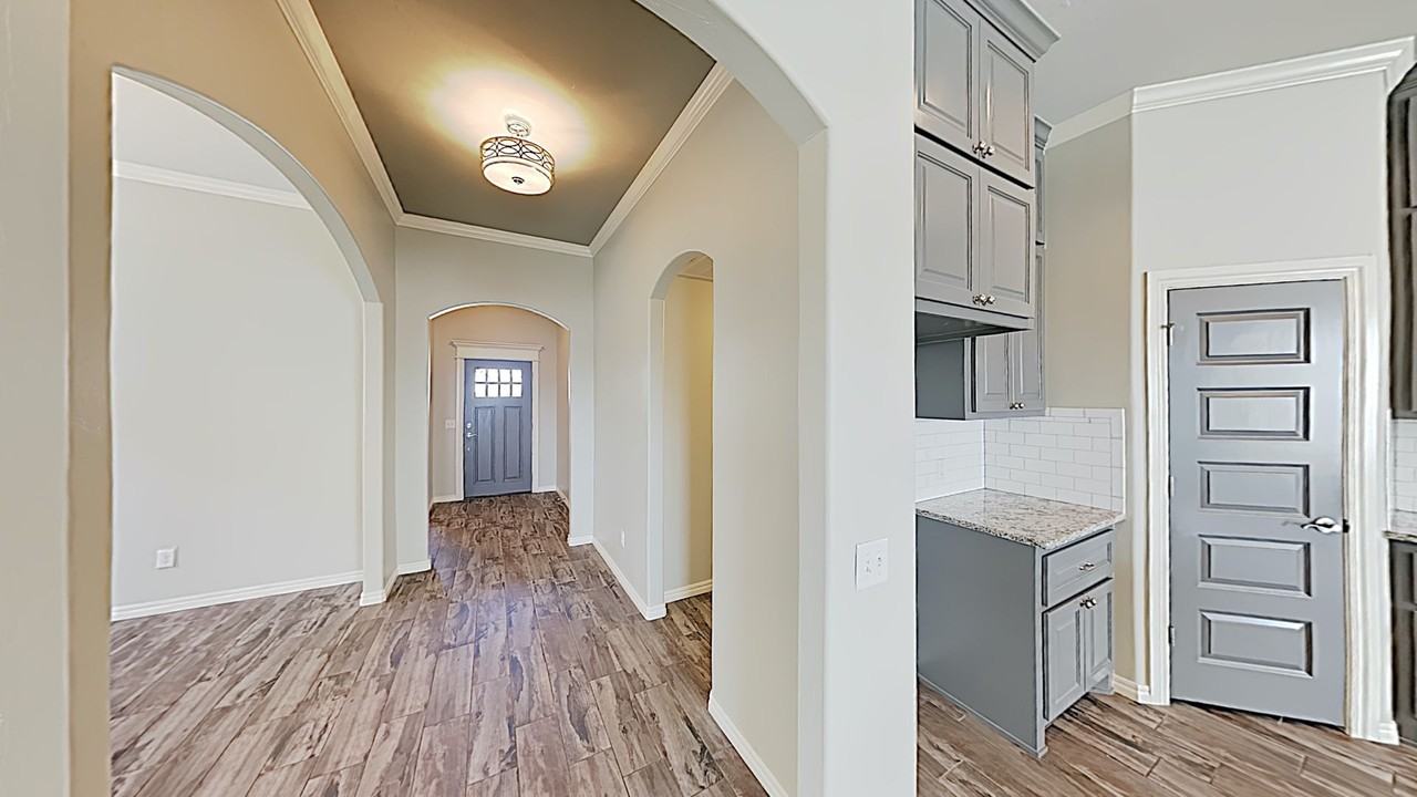 3224 Wakefield Rd - Photo 4 of 26