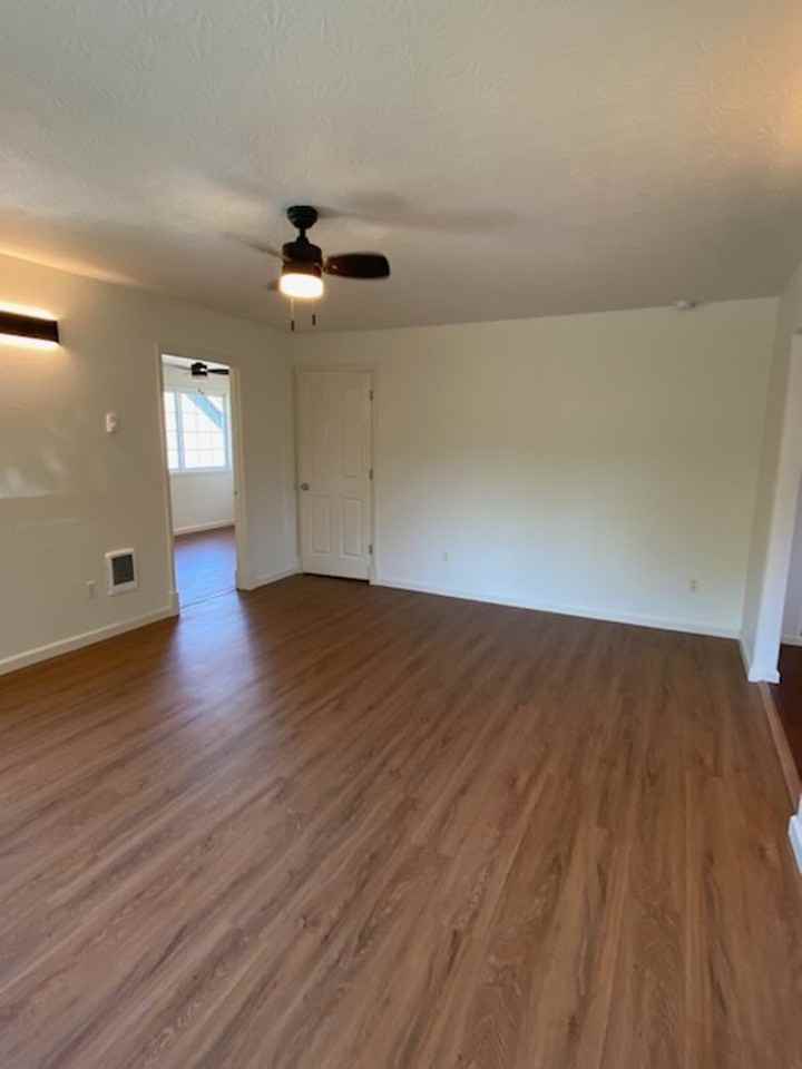 524 Nw Fargo St - Photo 6 of 29