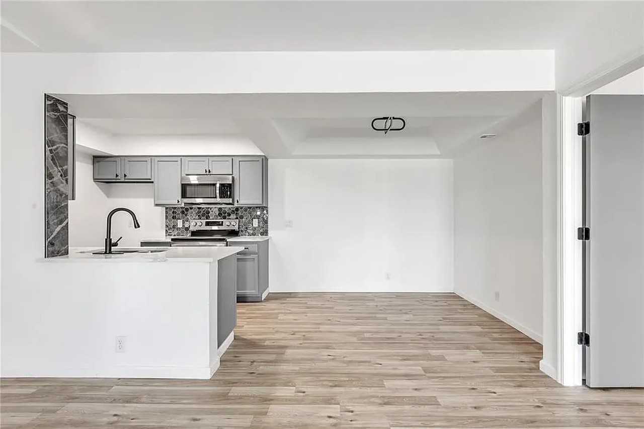 11415 Springhollow Rd #803 - Photo 3 of 16