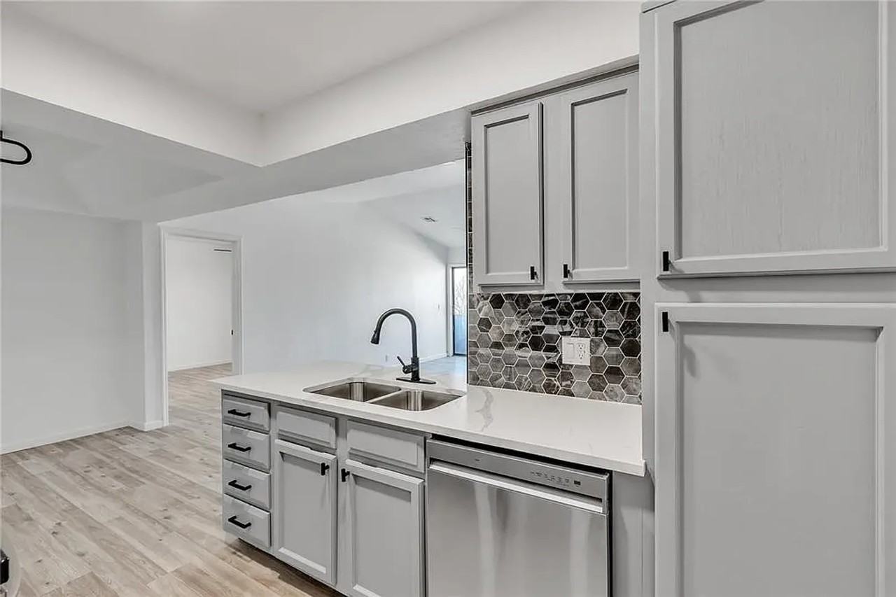 11415 Springhollow Rd #803 - Photo 6 of 16