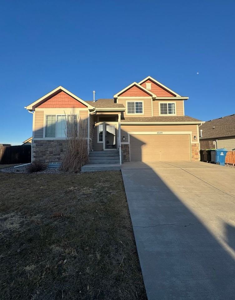 4609 Keagster Dr - Photo 3 of 41