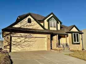 15718 Lafayette Ave - Photo 1 of 1