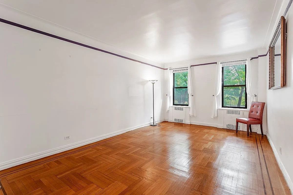 3321 Bruckner Blvd - Photo 3 of 4