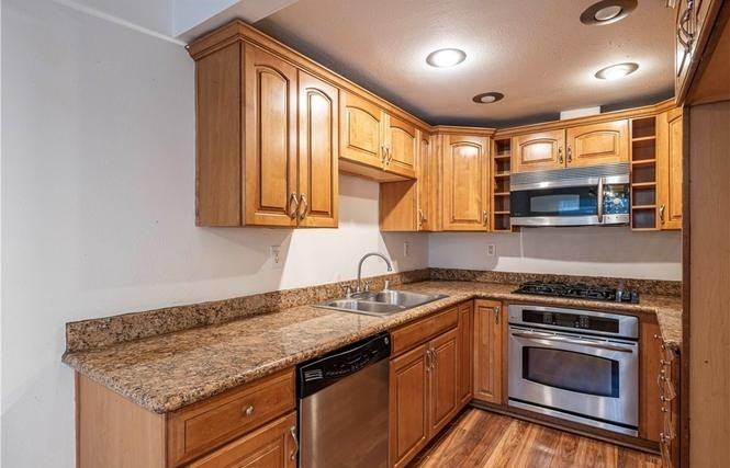 5577 Pioneer Blvd - Photo 3 of 6