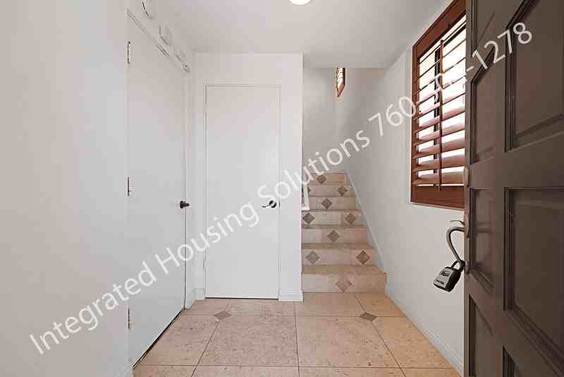 567 Hygeia Ave #B - Photo 6 of 10