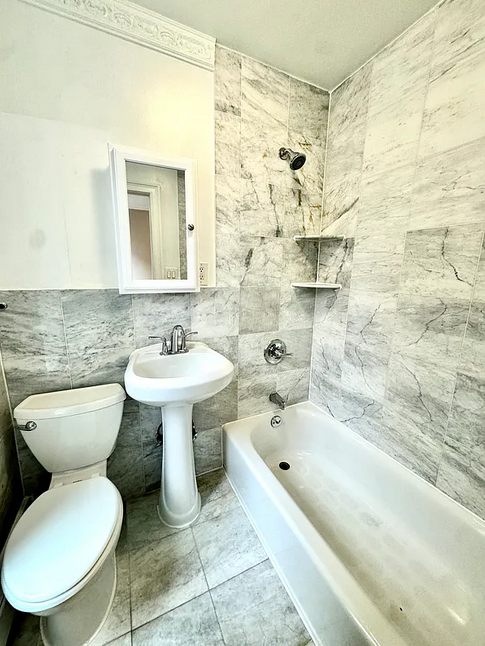 2042 E 57th St - Photo 3 of 4