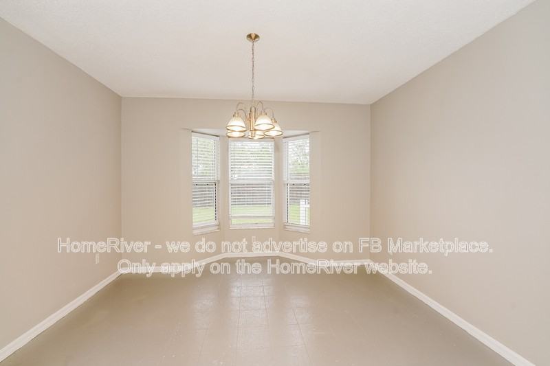 24 Barring Pl - Photo 4 of 19