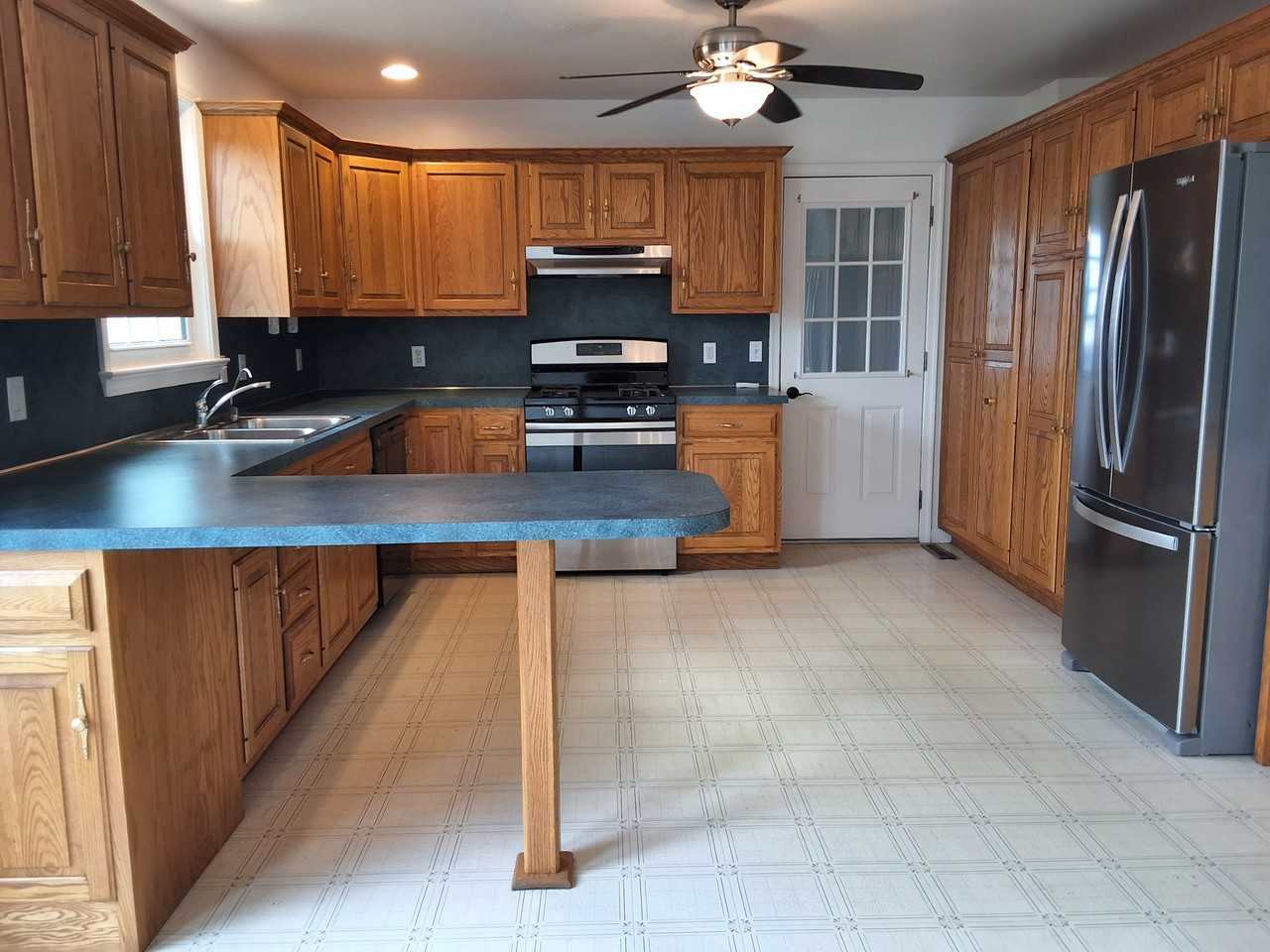 3532 Scenic Rd - Photo 5 of 26