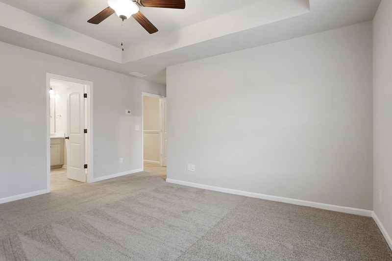 305 Skipjack Ct - Photo 5 of 23