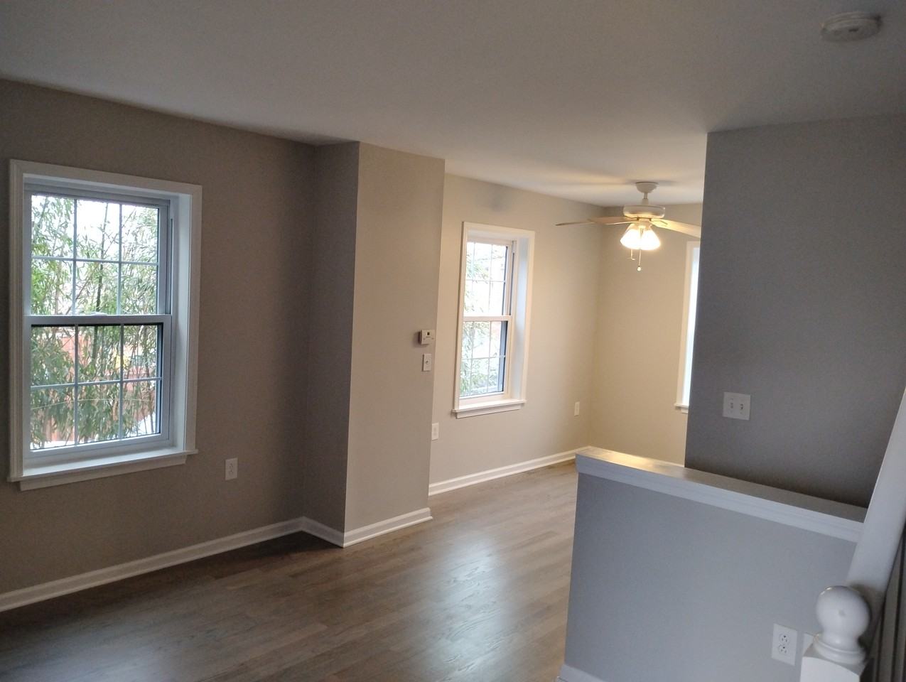 5245 Patrick Henry Dr - Photo 3 of 16