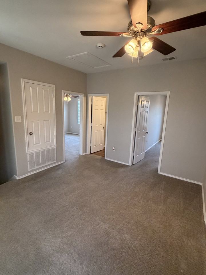 3604 Monte Verde Way - Photo 2 of 24