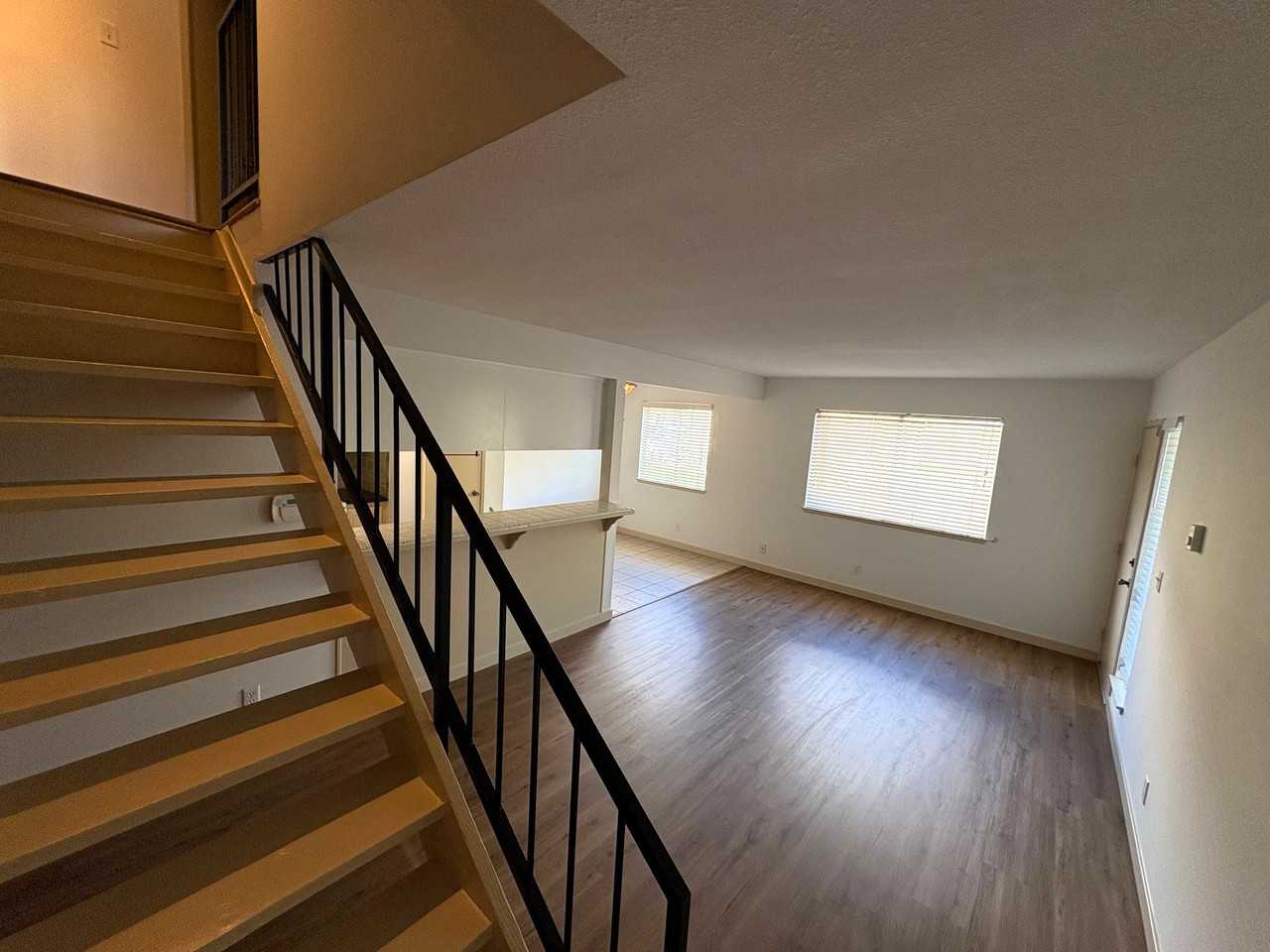 2677 Anchor Ave - Photo 7 of 23