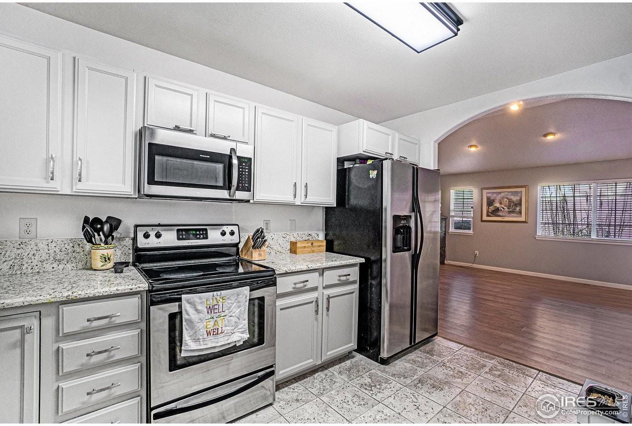 5255 W 9th Street Dr - Photo 5 of 13