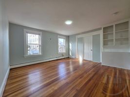 featured image of 408 Winter St