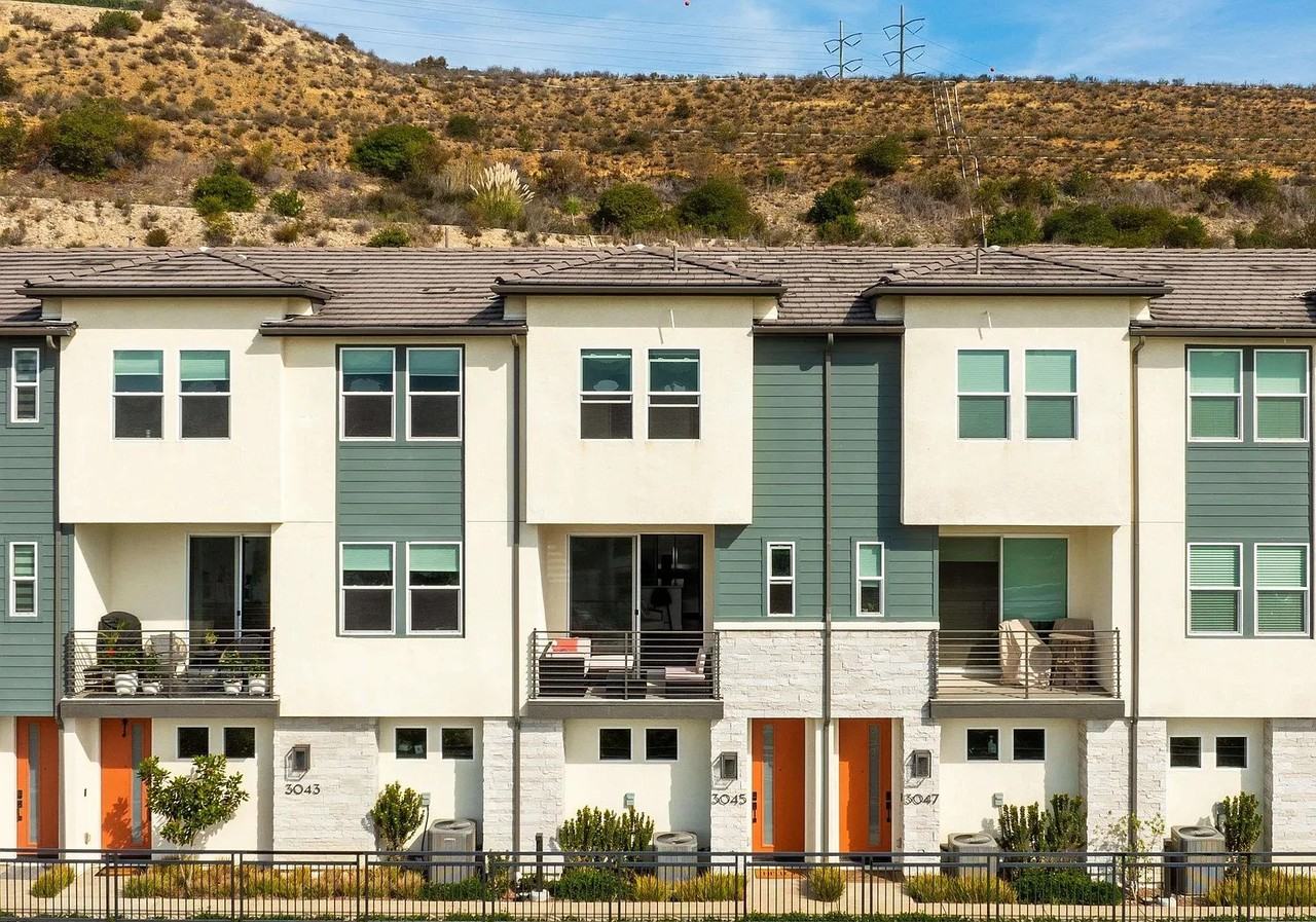 3045 Marquee Way - Photo 4 of 10