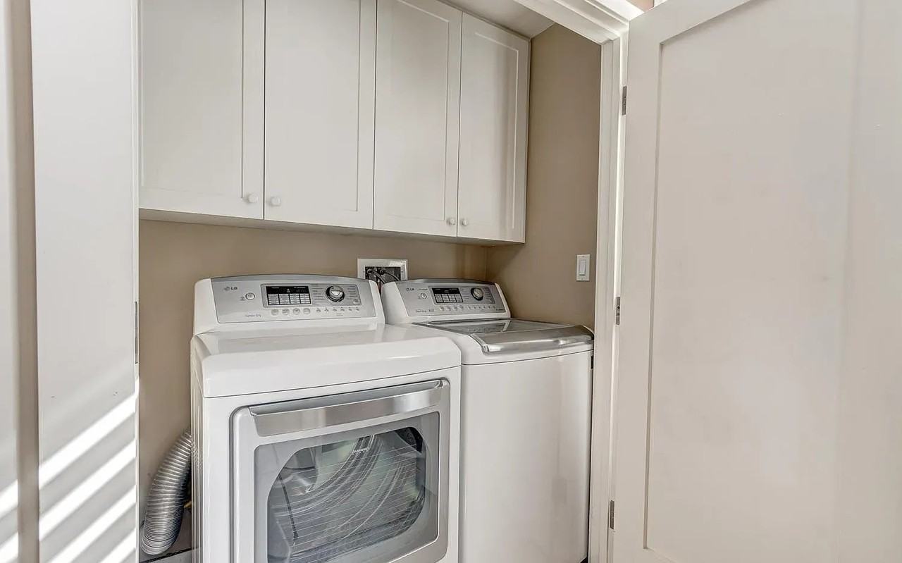 5440 La Jolla Blvd #E208 - Photo 2 of 9