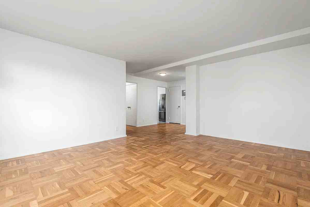 2136 33rd Rd #7B - Photo 2 of 9