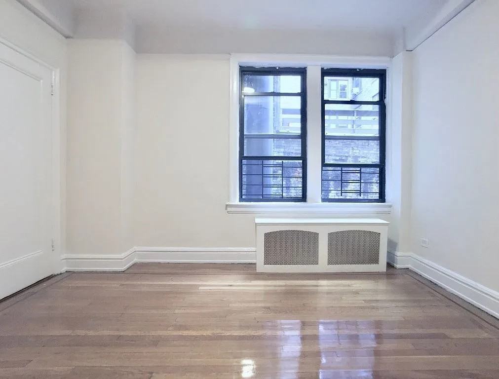 308 W 104th St #6A - Photo 6 of 9