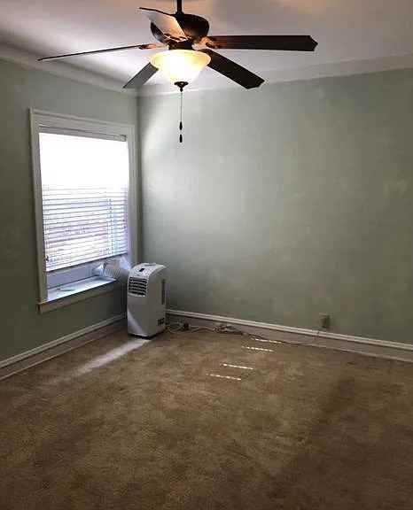 537 W Addison St #2S - Photo 2 of 9