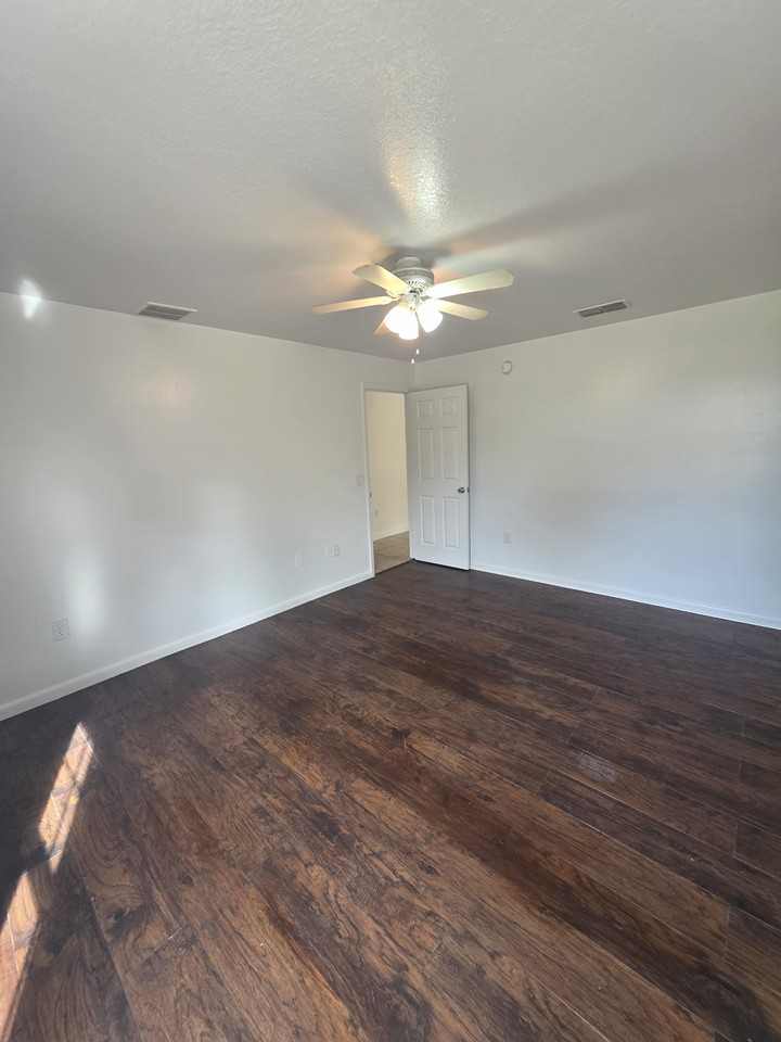 6980 Se 107th Pl - Photo 5 of 12