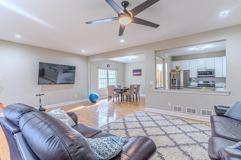 305 Raymound Blvd - Photo 4 of 34