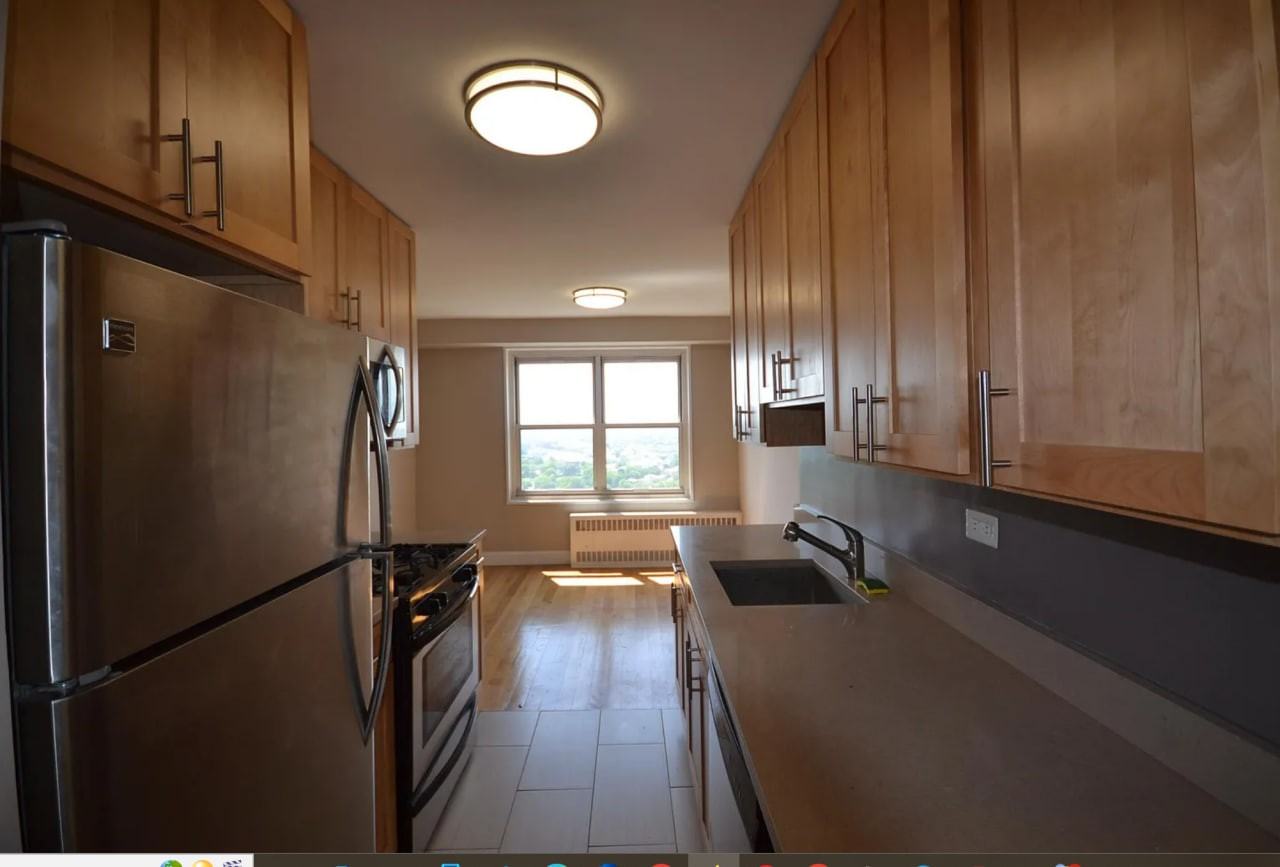 12332 82Nd Ave - Photo 3 of 8