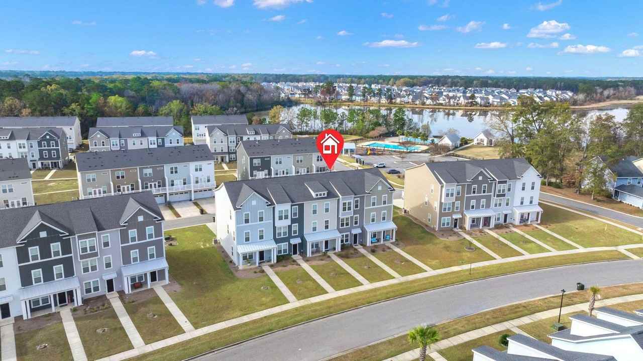 148 Yorkshire Dr - Photo 4 of 39