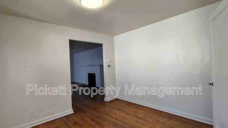 2103 N Lafayette Ave - Photo 5 of 19