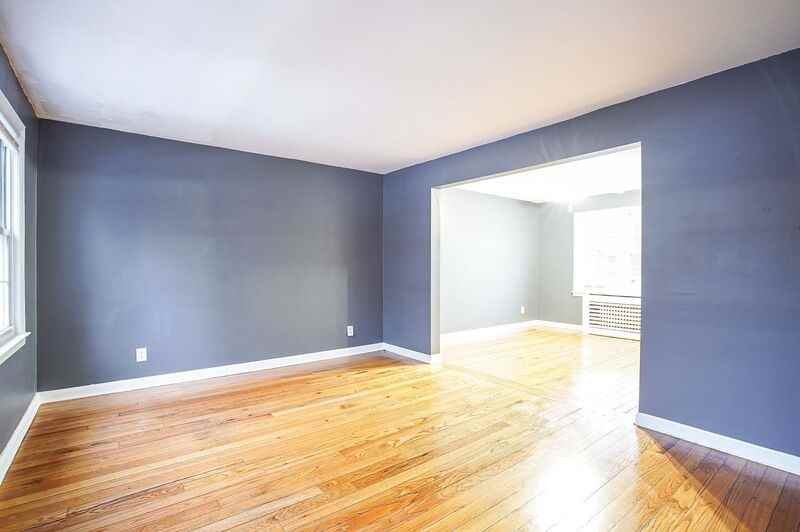 441 Cold Spring Ave - Photo 3 of 12