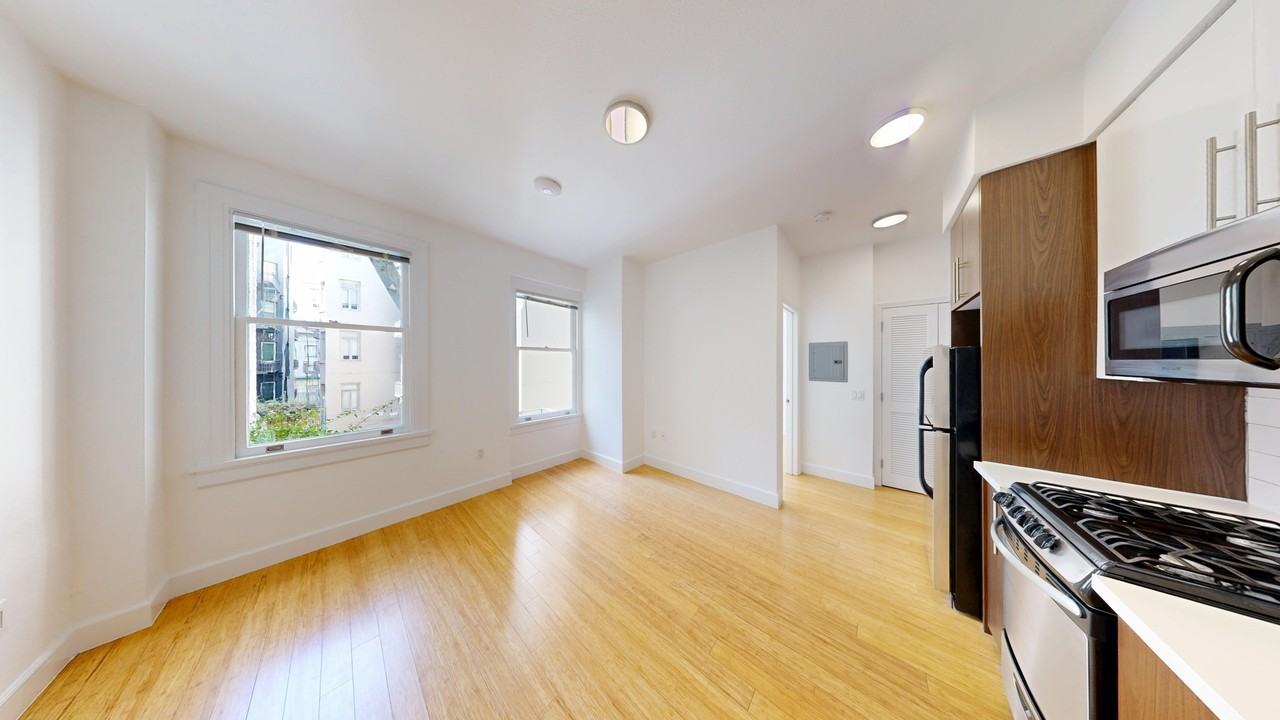 540 Leavenworth Street - Photo 4 of 50