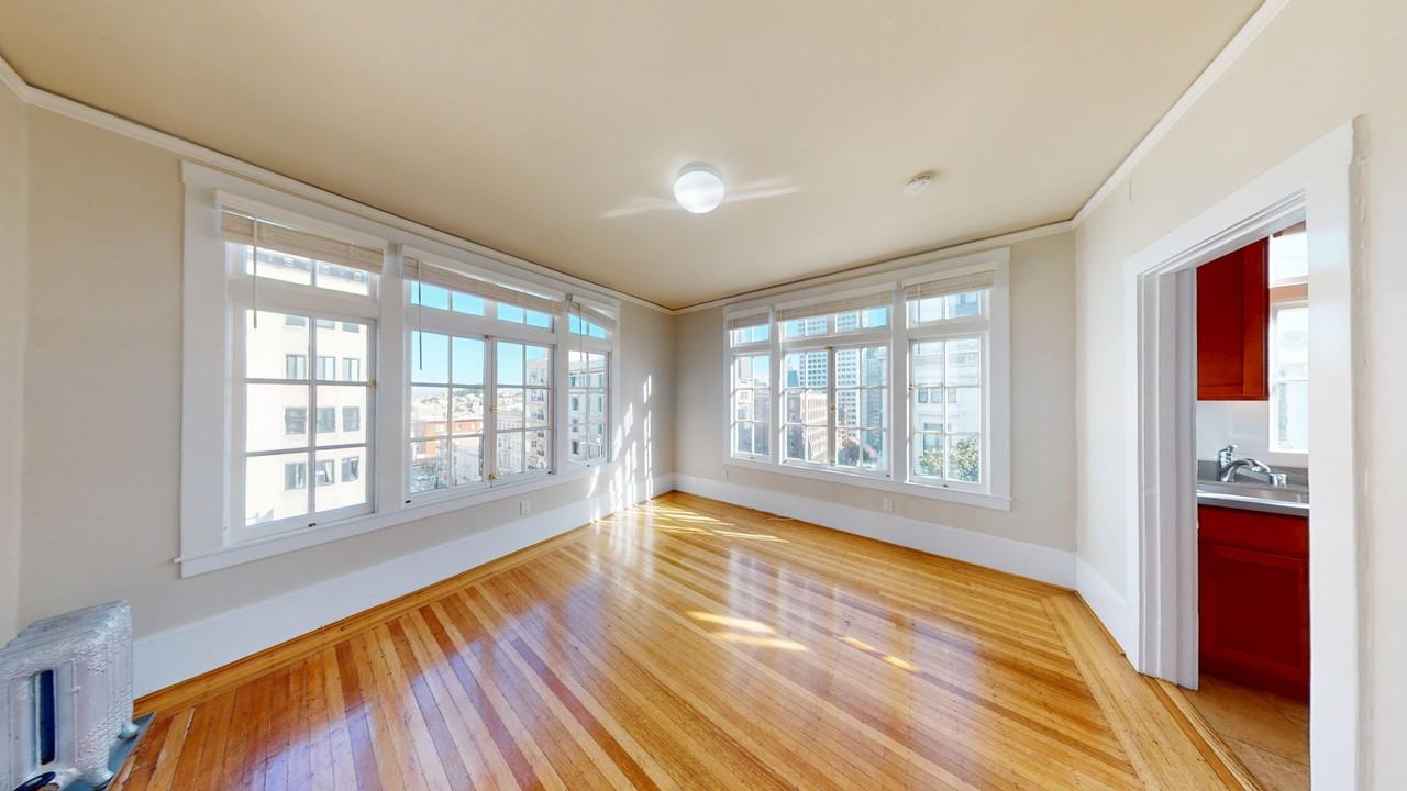 655 Stockton Street - Photo 2 of 29