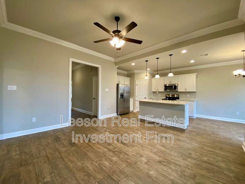 253 Berkshire Pl - Photo 5 of 21