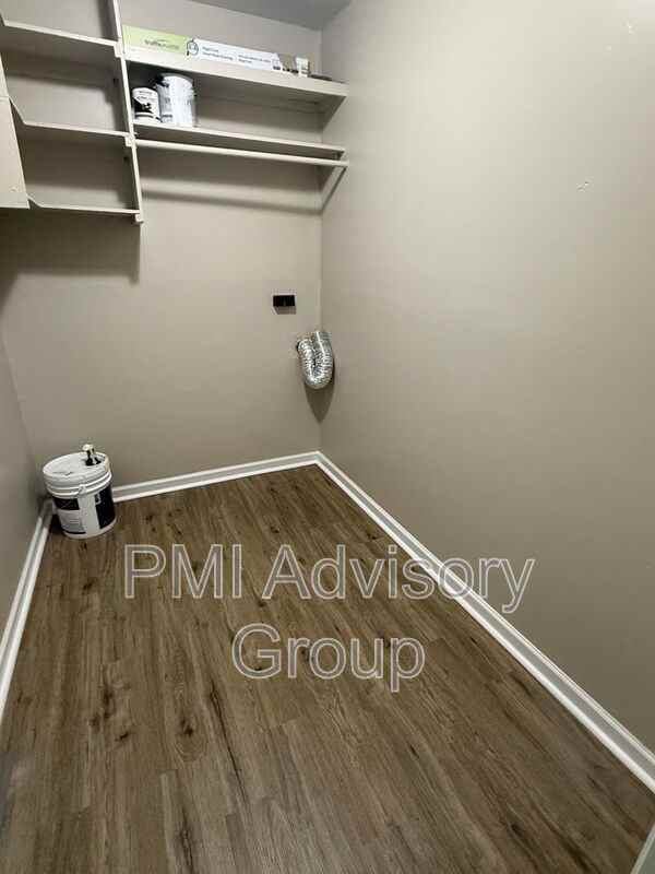 3365 Se Girard St - Photo 7 of 7