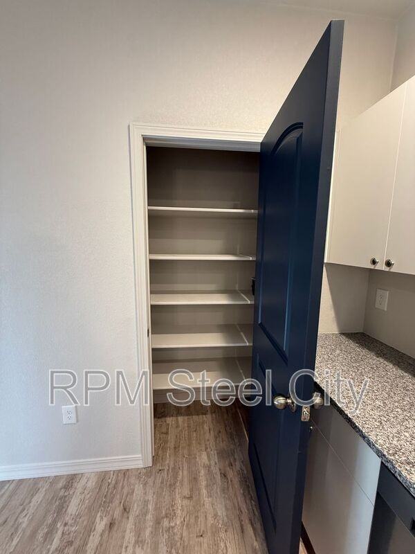 278 W Harmony Dr - Photo 4 of 13